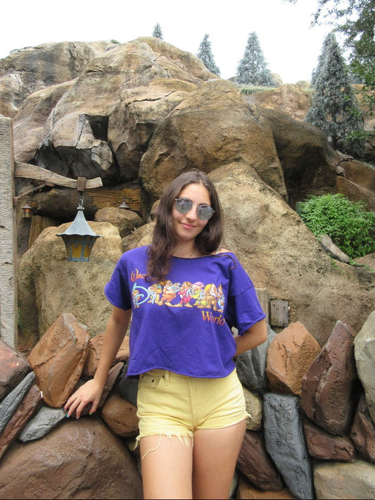 Seven Dwarfs Off-the-shoulder Tee